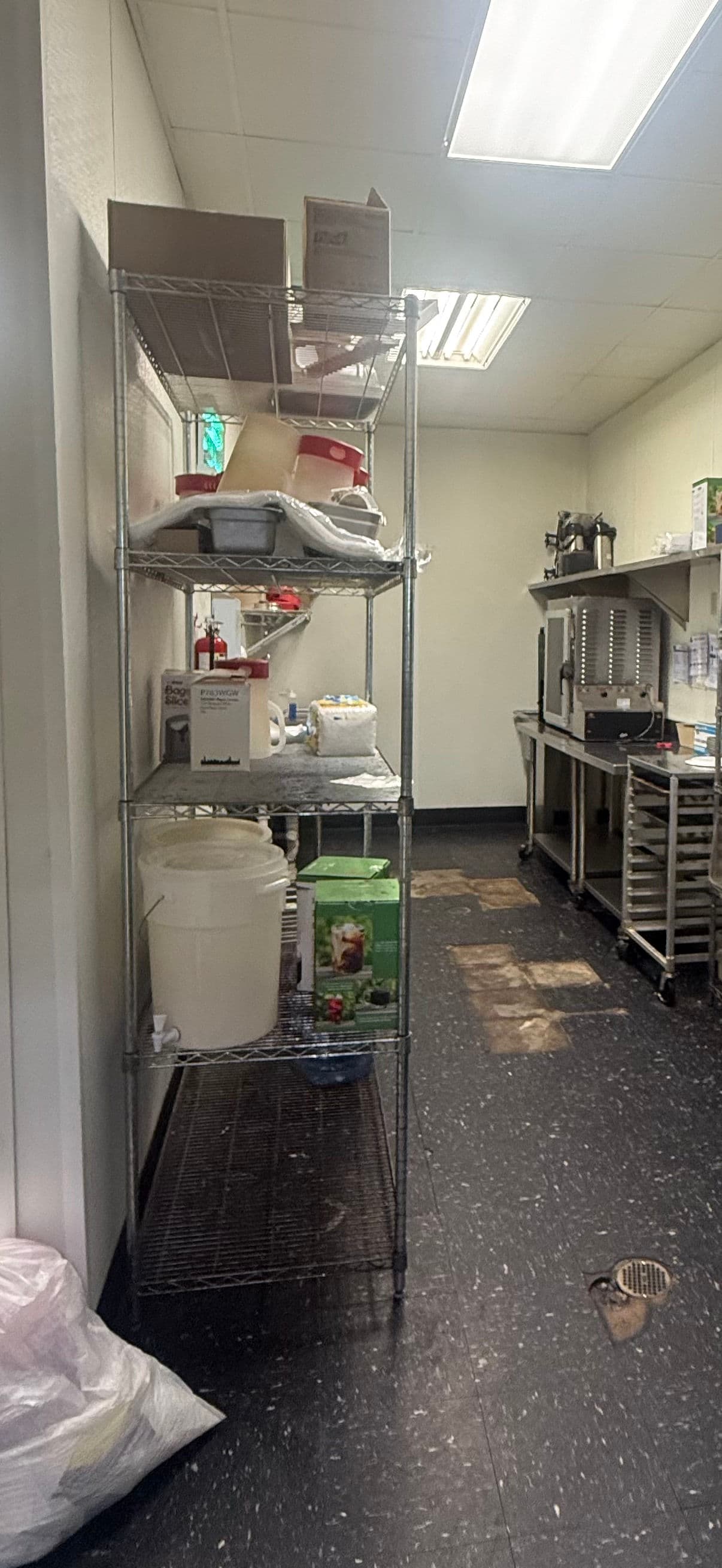 Gallery photos for New Orleans Coffee Shop Gets a Smart Interior Upgrade: Image #8