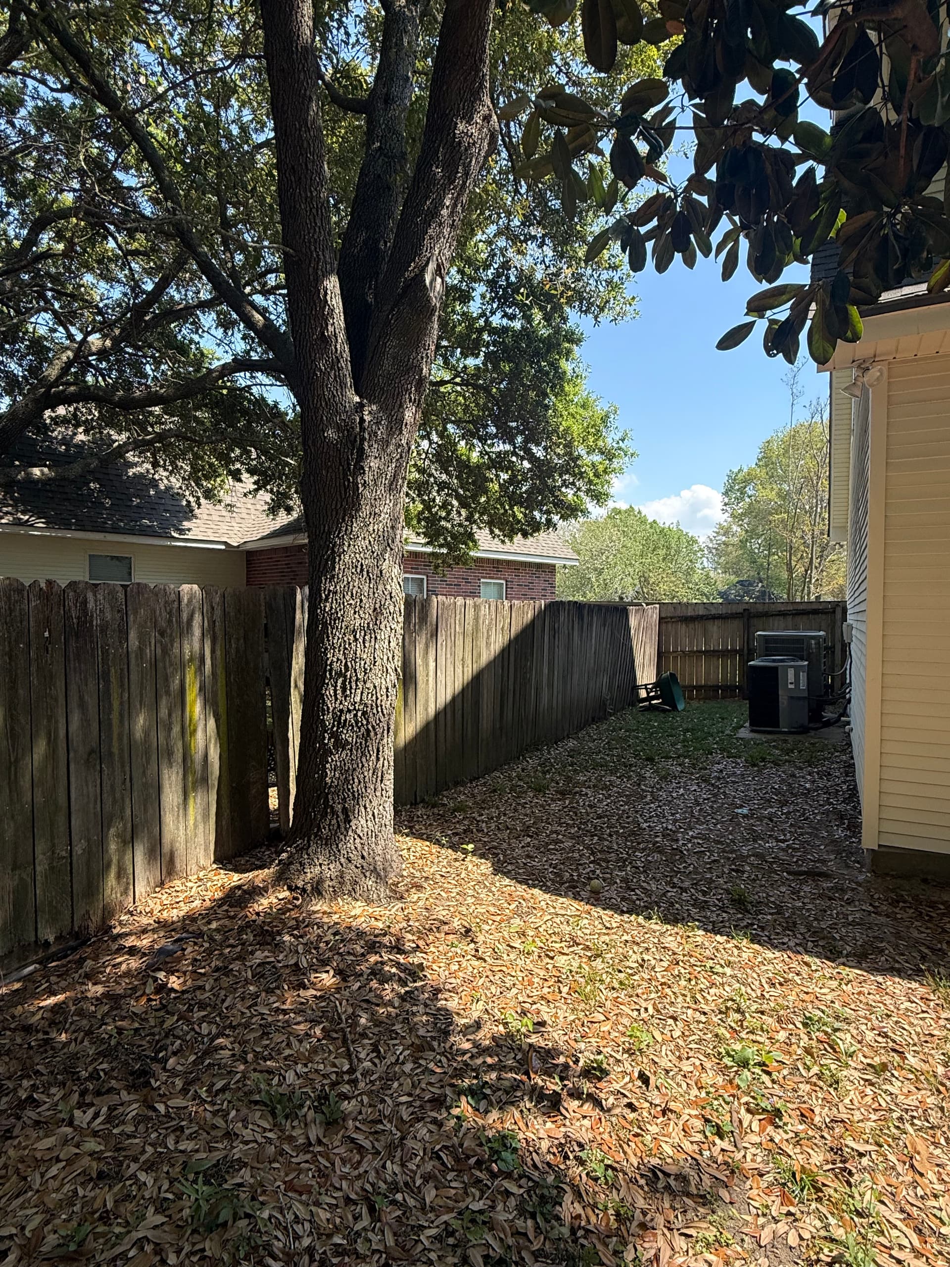 Gallery photos for New Orleans Fence Replacement Done Right in 2 Days: Image #3