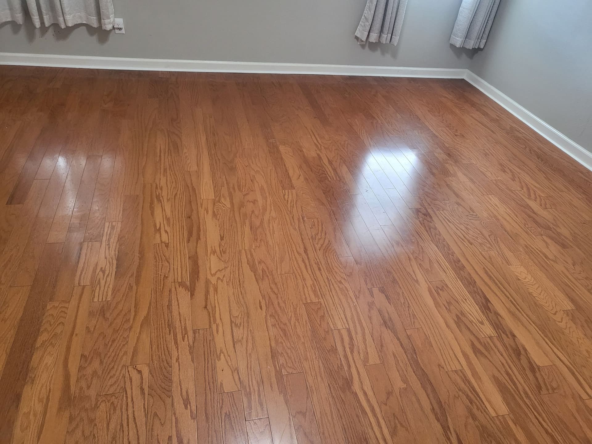 Gallery photos for Wood Flooring Repair Brightens Up Living Space: Image #5