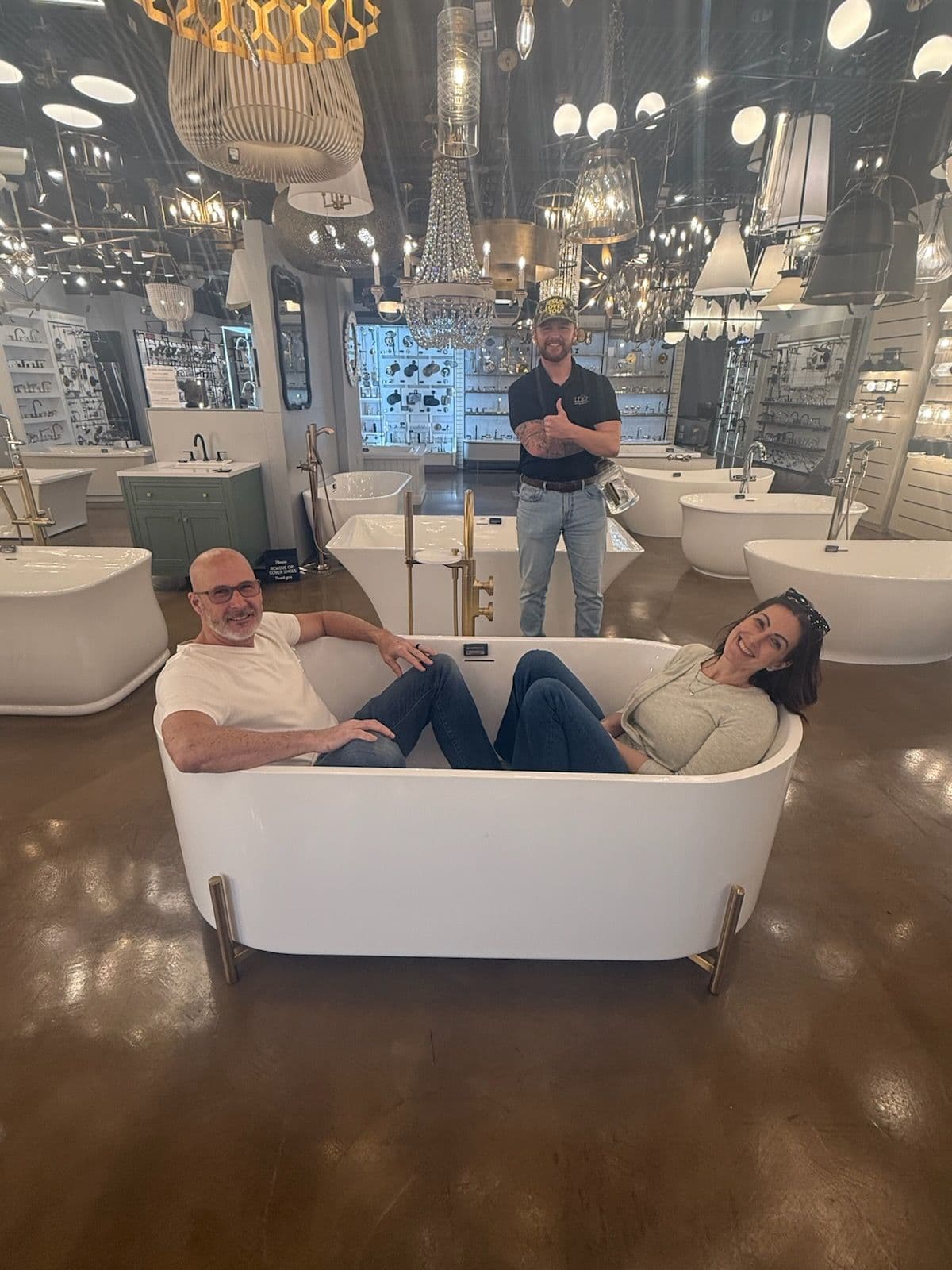 Project Choosing the Perfect Tub in Kenner image