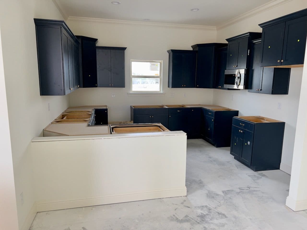Gallery photos for Elegant Kitchen Transformation in Metairie: Image #1