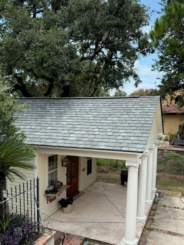 Gallery photos for Stunning CertainTeed Grand Manor Roof in Lafayette: Image #1