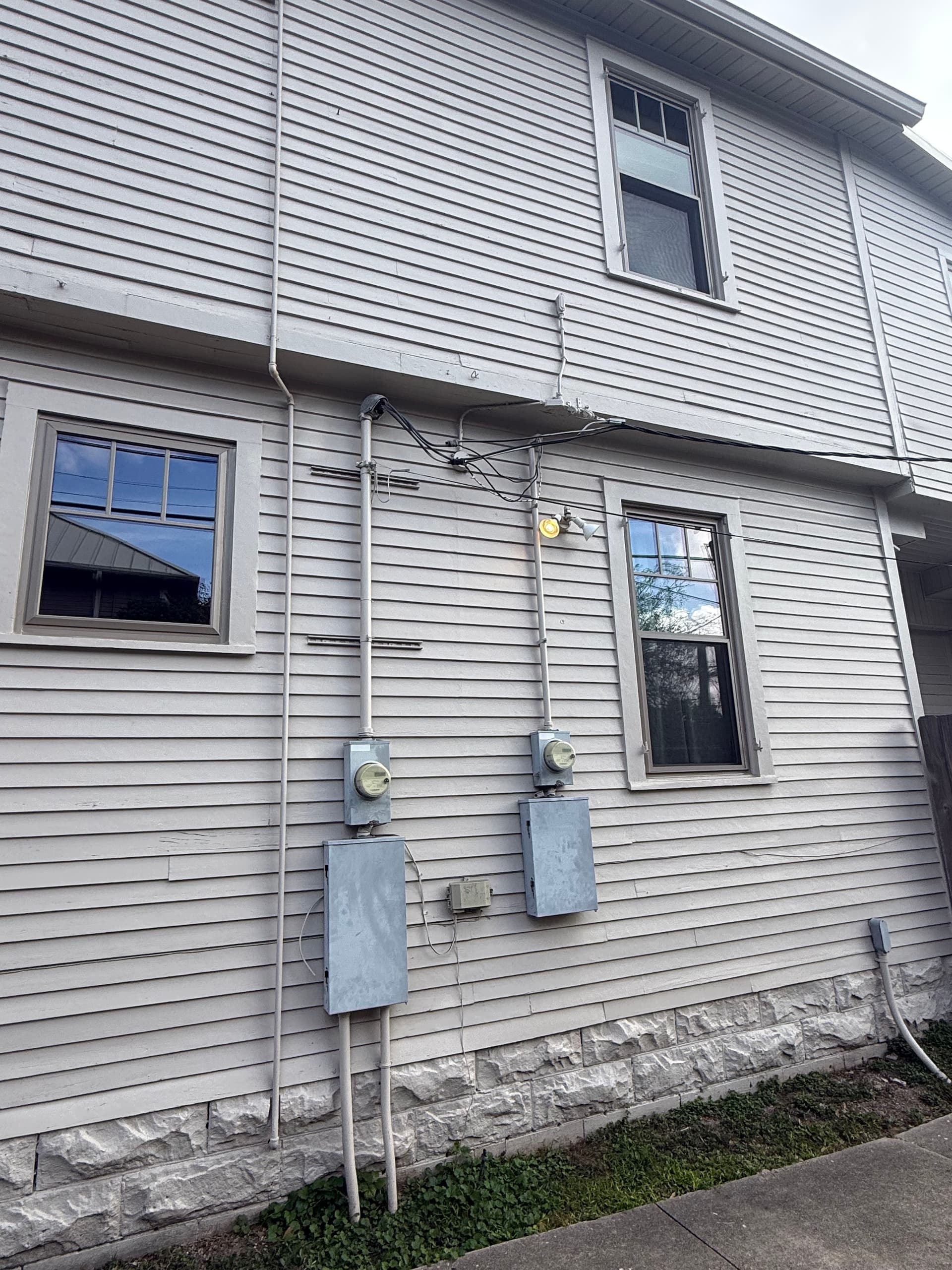 Gallery photos for Window Replacement with Classic Style and Enhanced Efficiency: Image #1