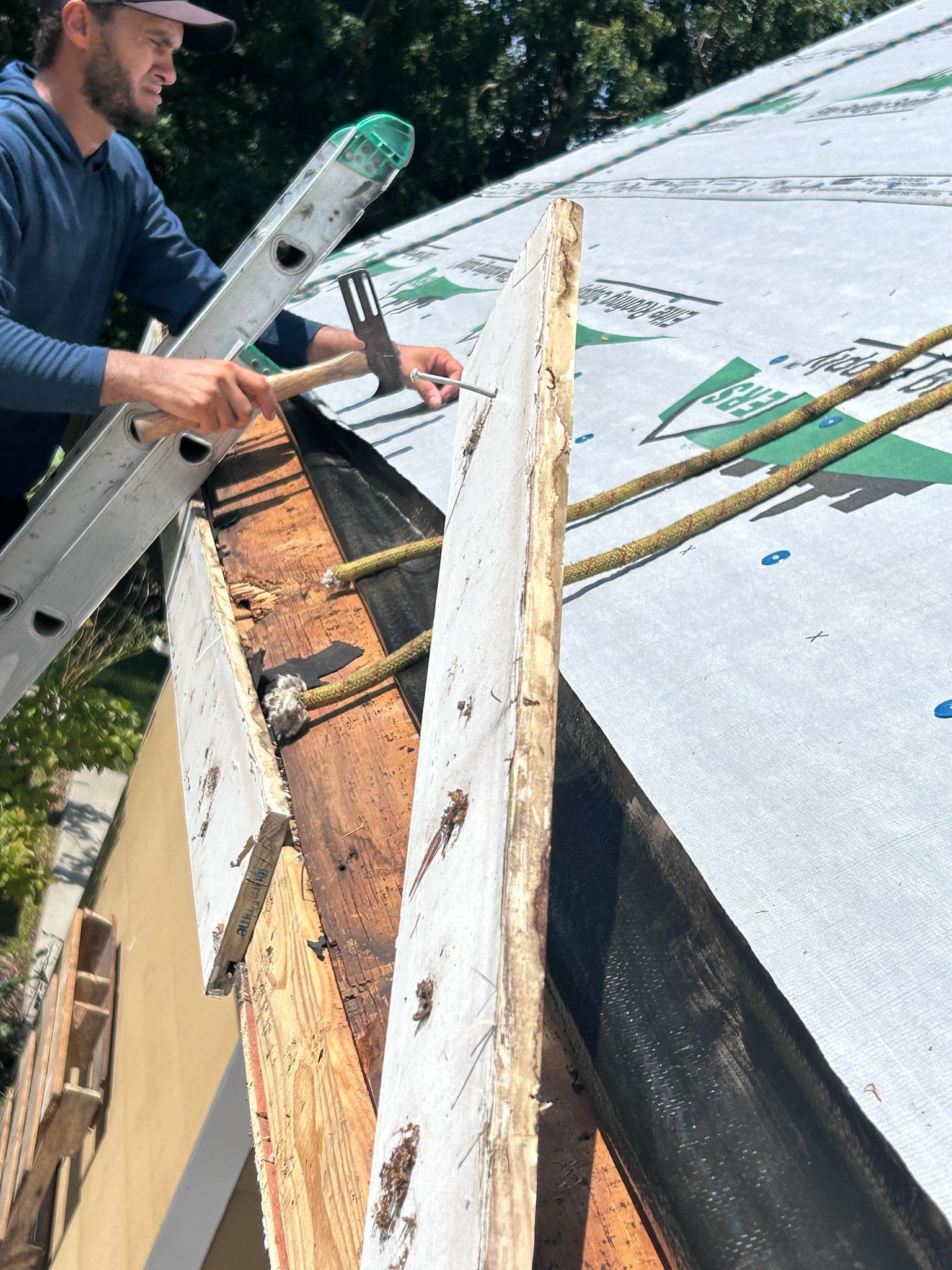 Gallery photos for Full Roof and Siding Replacement Handled Through Insurance: Image #6