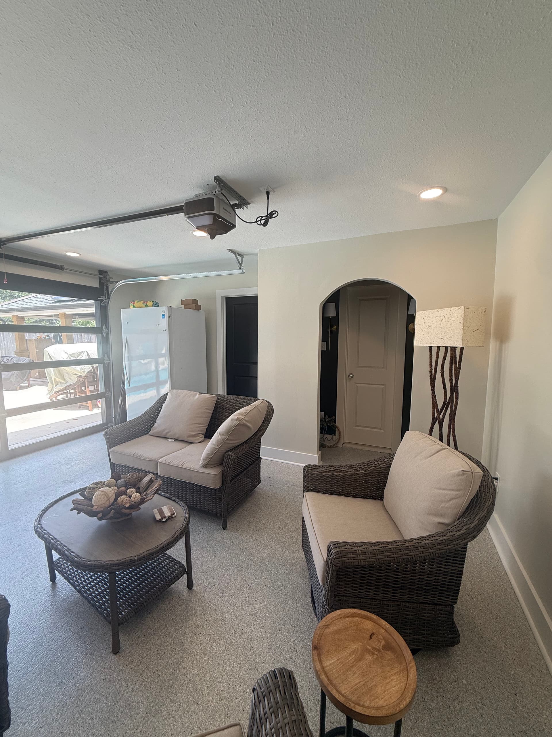 Gallery photos for Garage Turned Party Room with Pool Views in New Orleans: Image #1