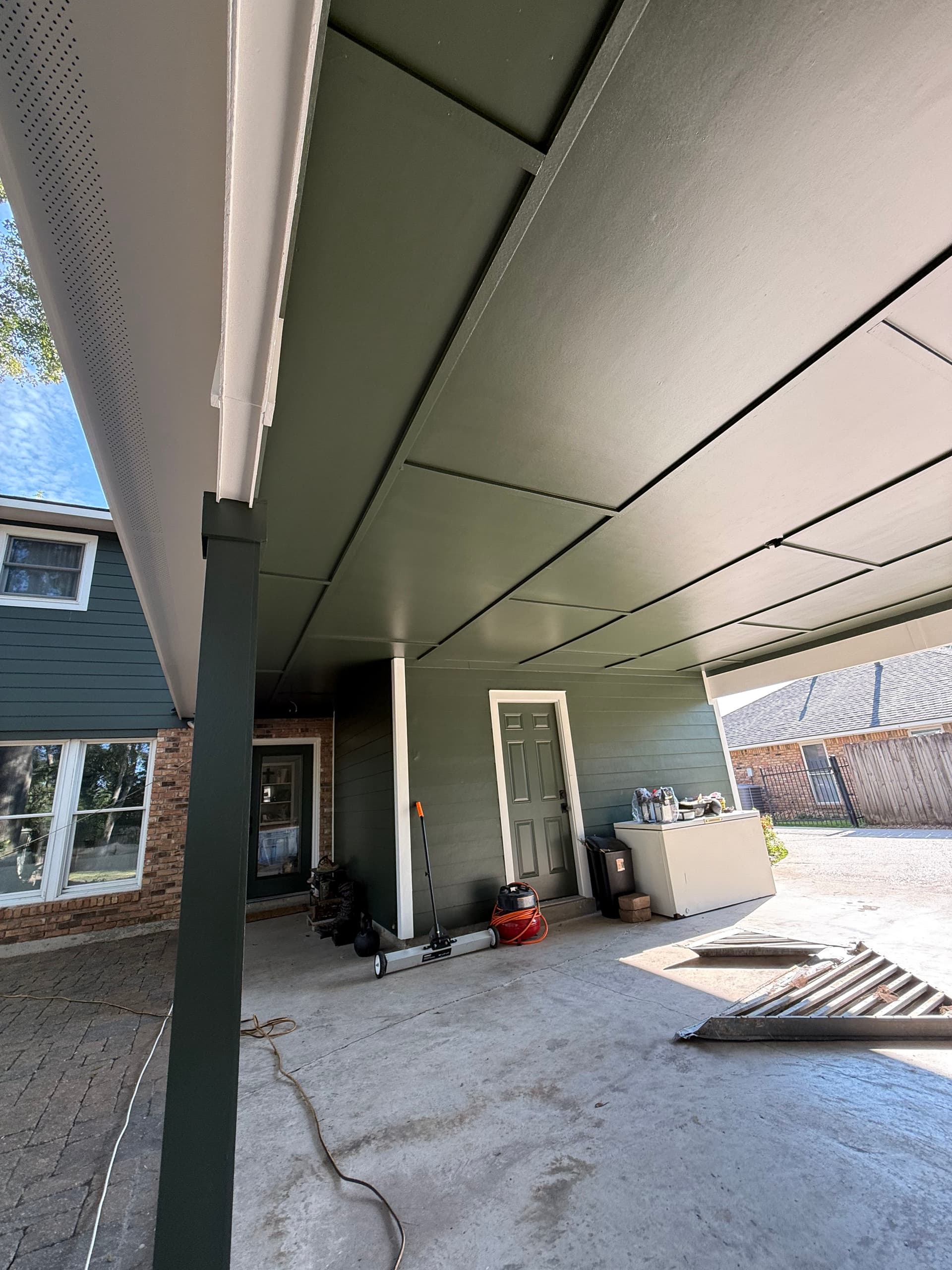 Gallery photos for Full Roof and Siding Replacement Handled Through Insurance: Image #4