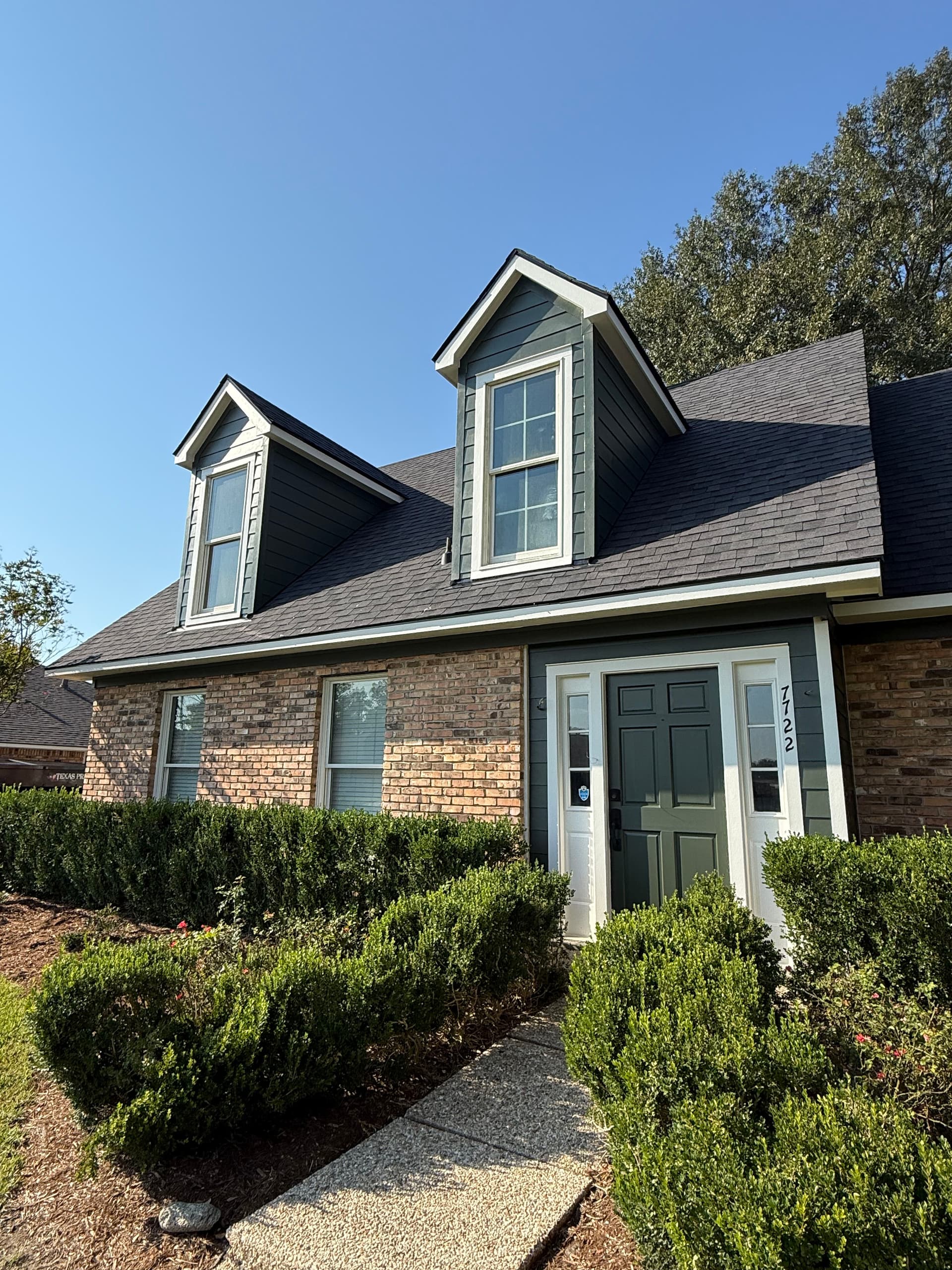 Full Roof and Siding Replacement Handled Through Insurance image